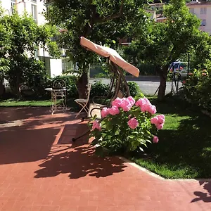 Casa Luigia Mtb In Finalborgo Bike Tour Ebike Trekking Maison d'hôtes Finale Ligure